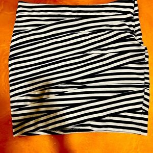 💜Kenar stripped skirt